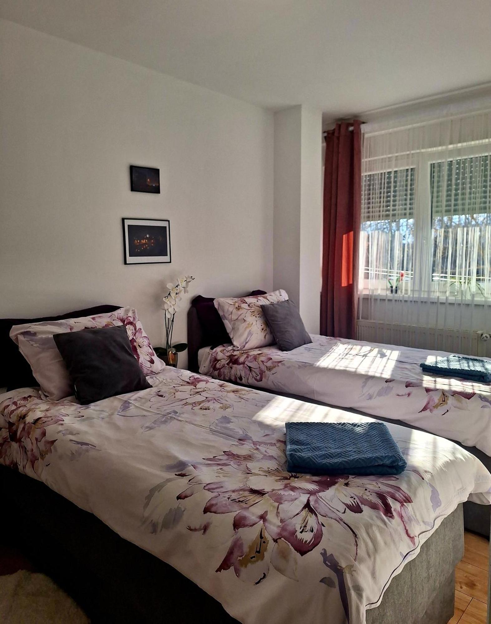 Gospic Riverside Apartment エクステリア 写真