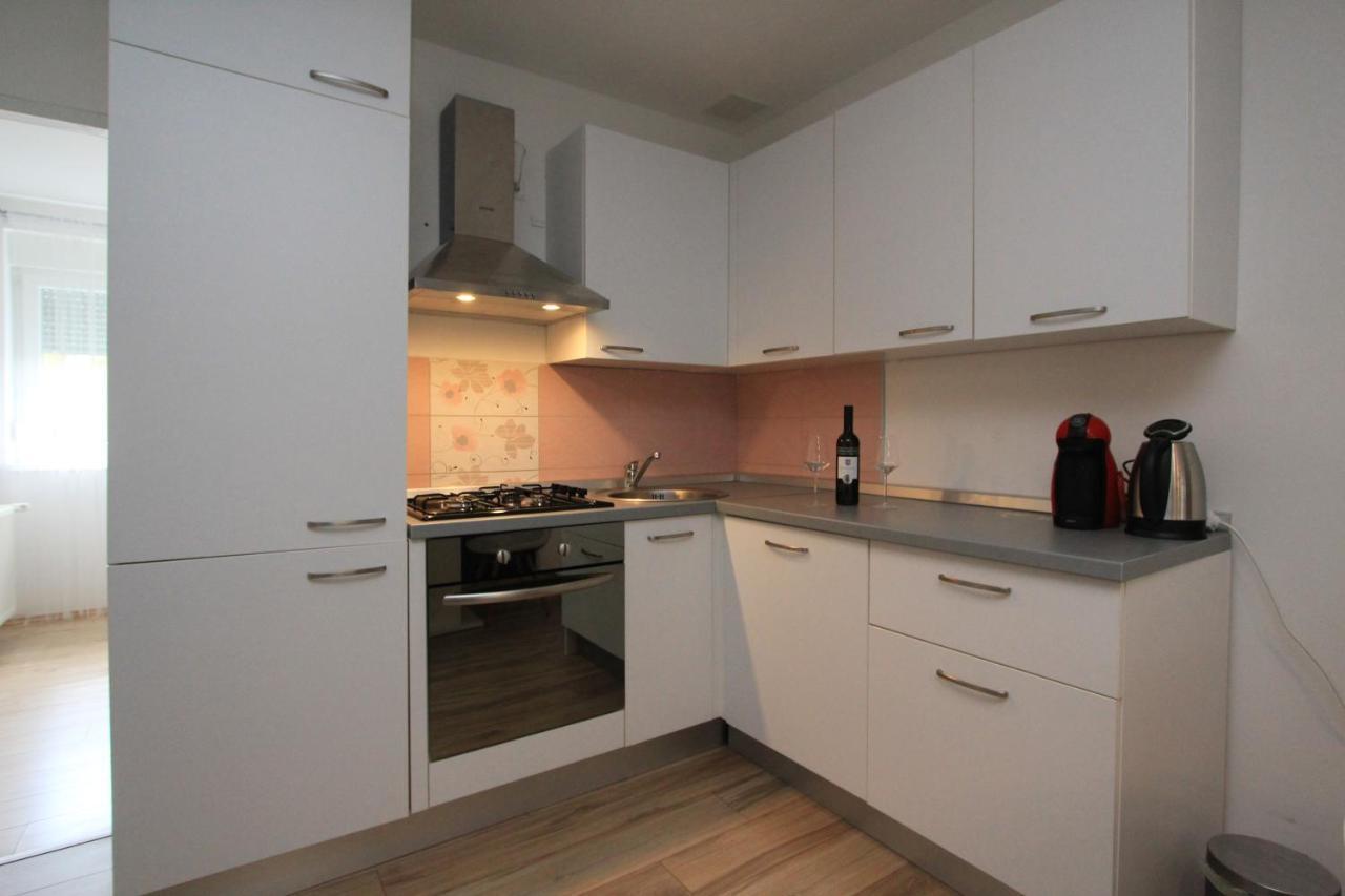 Gospic Riverside Apartment エクステリア 写真